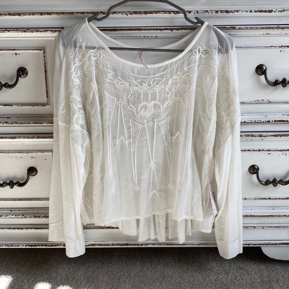 FREE PEOPLE NWT white long sleeve top
